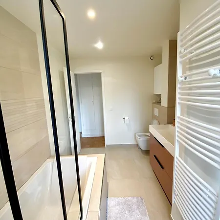 Apartment Bel De 77m2 A Au Pied Du Metro *
